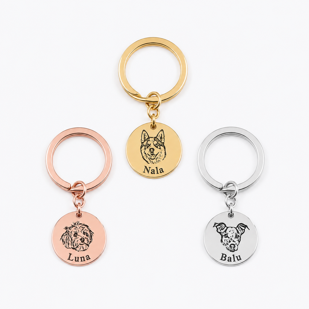 Schlüsselanhänger in Roségold, Gold und Silber nebeneinander