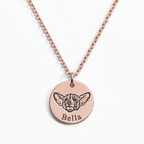 Roségoldene Kette mit graviertem Hundeporträt und dem Namen Bella