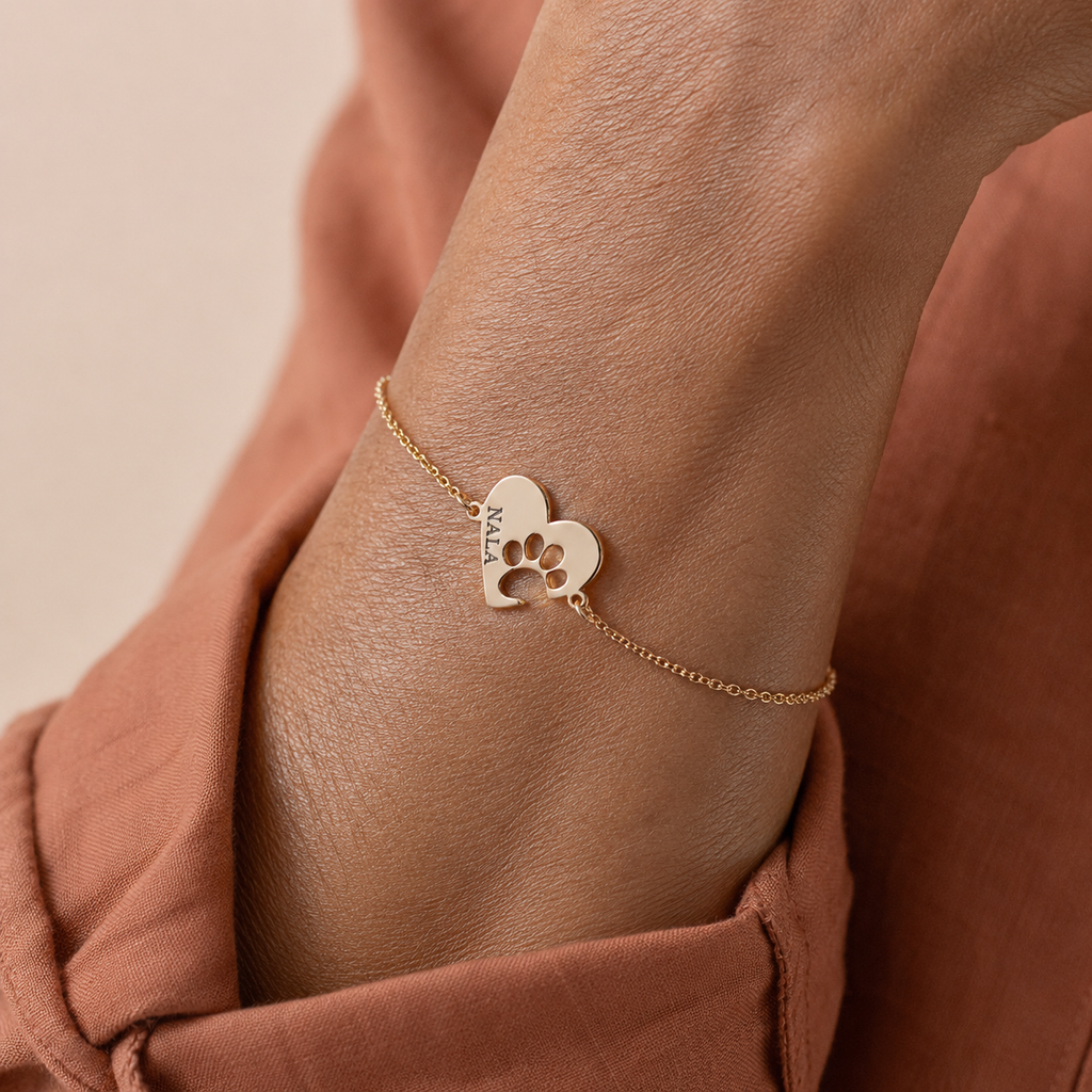 Zwei-Herzen Armband – Wunschname & Pfote – Produktbild 2